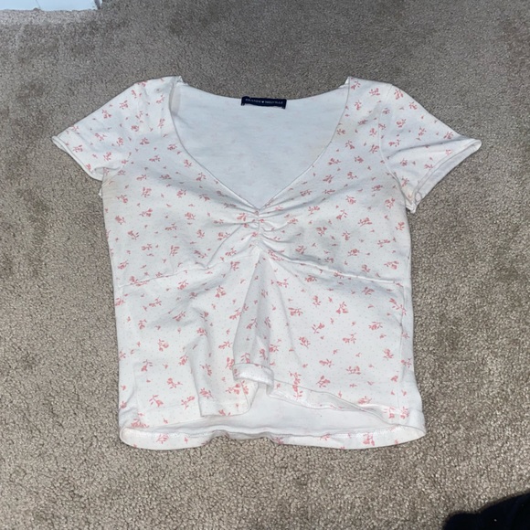 Brandy Melville crop top - Picture 2 of 2